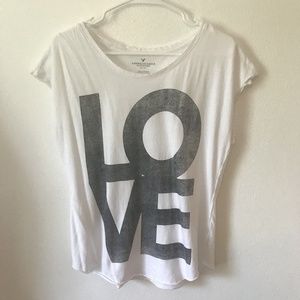 Small LOVE American Eagle Graphic Tee Shirt